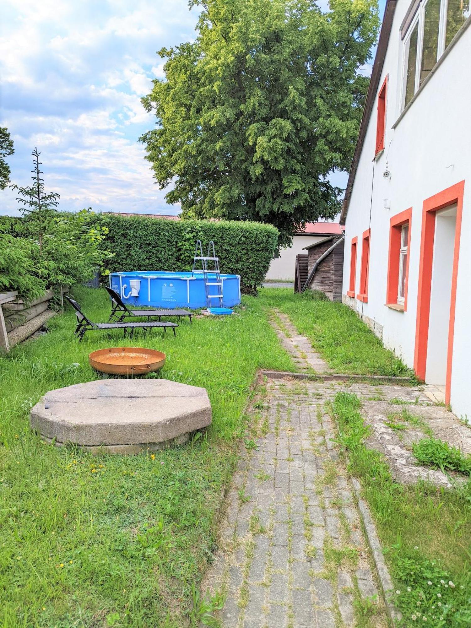 W5 - Urlaubsmagie - Wohnung Mit Grill, Terrasse & Pool Lichtenhain  エクステリア 写真