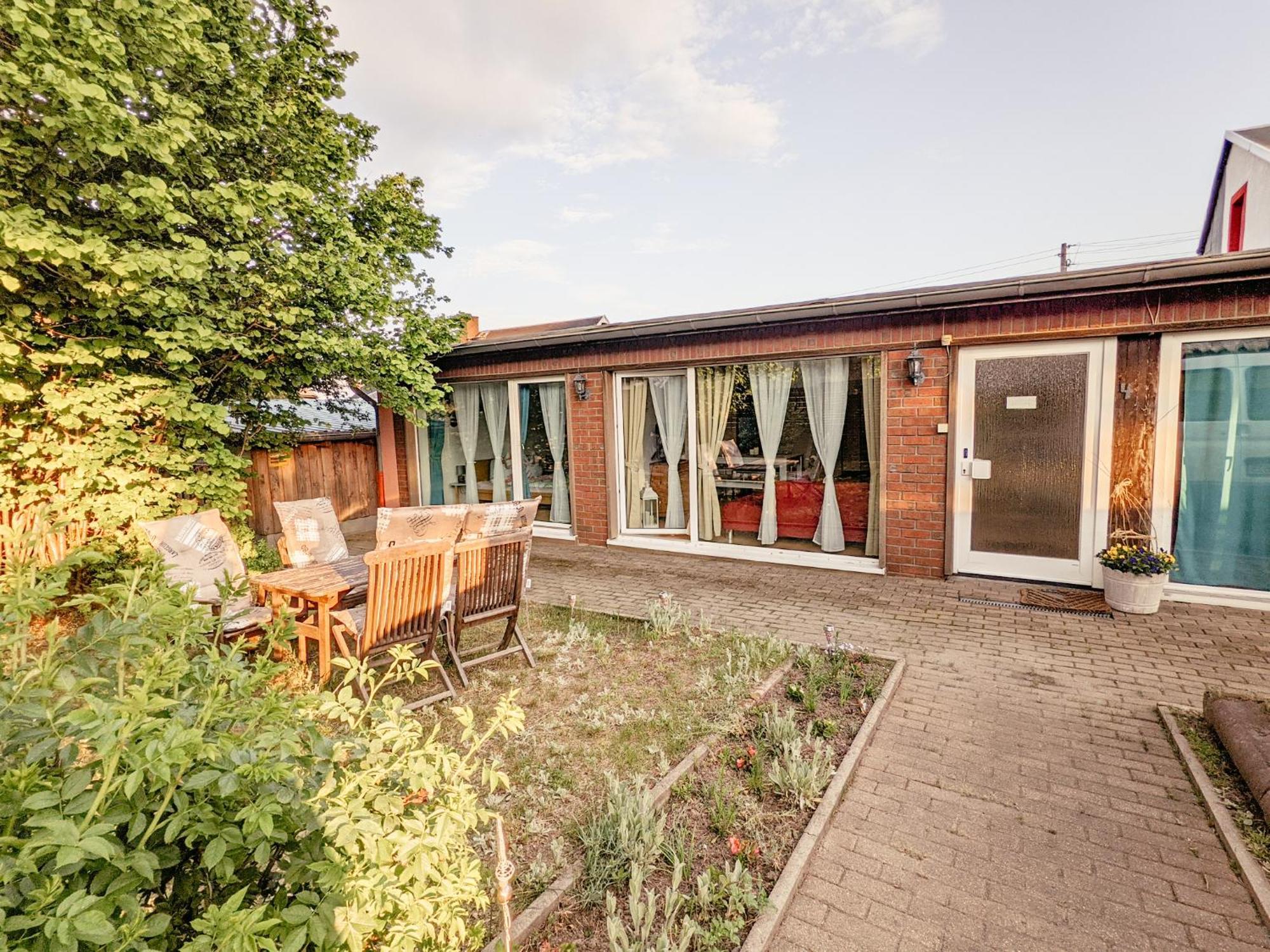 W5 - Urlaubsmagie - Wohnung Mit Grill, Terrasse & Pool Lichtenhain  エクステリア 写真