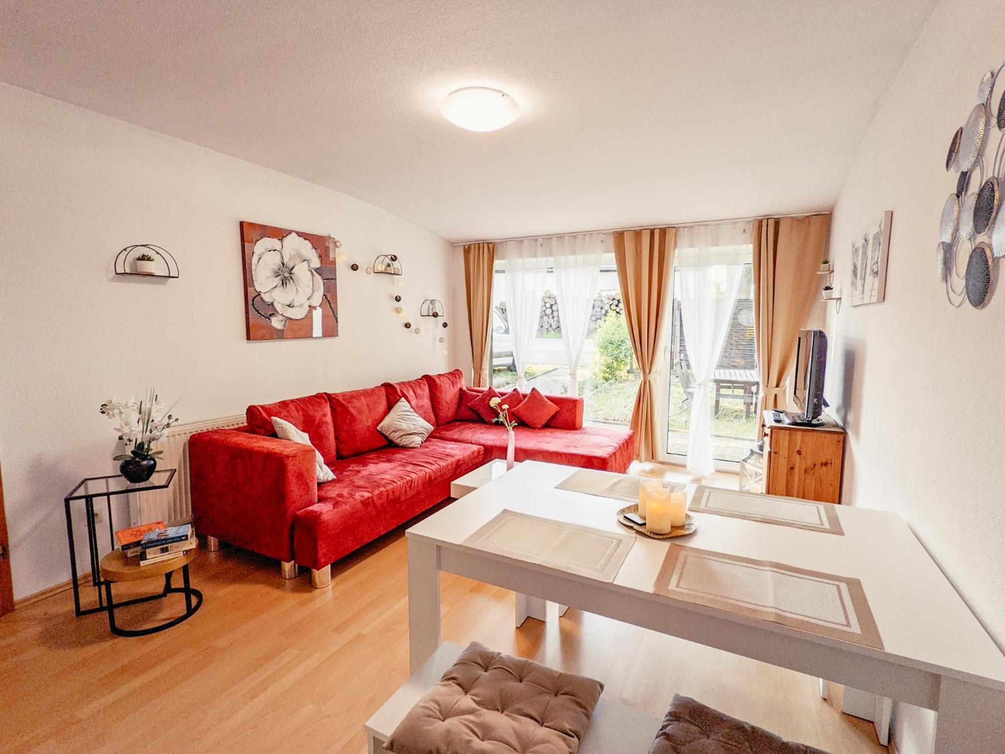 W5 - Urlaubsmagie - Wohnung Mit Grill, Terrasse & Pool Lichtenhain  エクステリア 写真